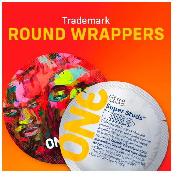 ONE Super Studs - pontozott óvszer (12db)