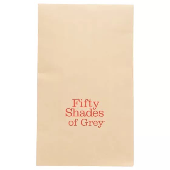 A szürke ötven árnyalata - nyakörv és bimbócsipesz (fekete-vörös)