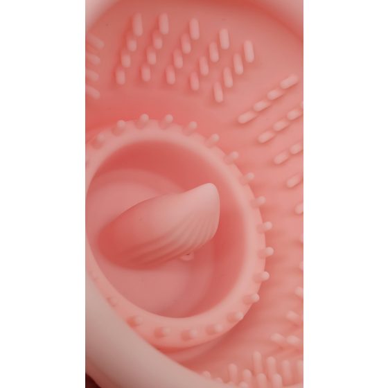 Lonely - akkus, vízálló szívó-nyaló mellvibrátor (pink)