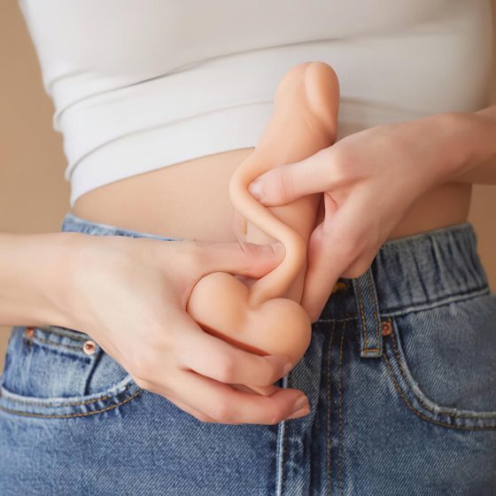 Strap-on-me M - kétrétegű, tapadókorongos dildó (natúr)