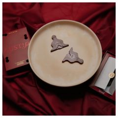   Lustiq - vágyfokozó csokoládé és kártyajáték díszcsomag