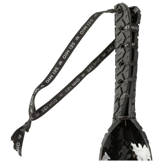 Sei Mio - kerék mintás paskoló (fekete)